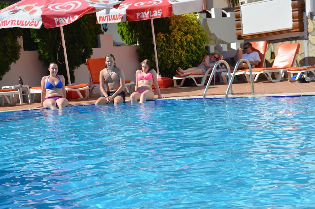Sun Flower Apart Hotel Side Bilik gambar