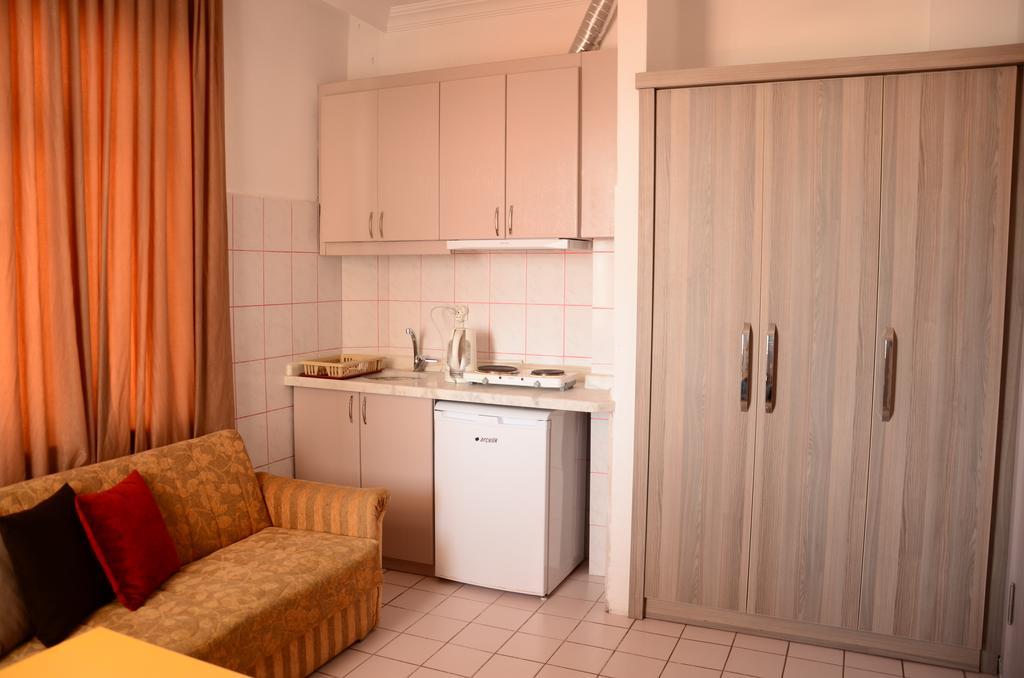 Sun Flower Apart Hotel Side Bilik gambar